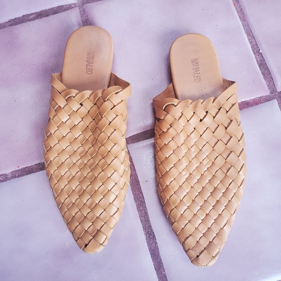 SOLD--Mihaleo Paloma Woven - Picture 3 of 10